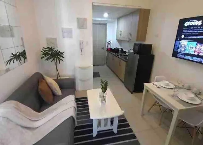 Erick 1 Bedroom Shore 1